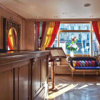 Hôtel La Motte Picquet - Réception
